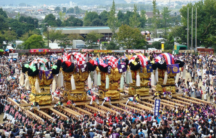 愛媛県の男祭り・新居浜太鼓祭り