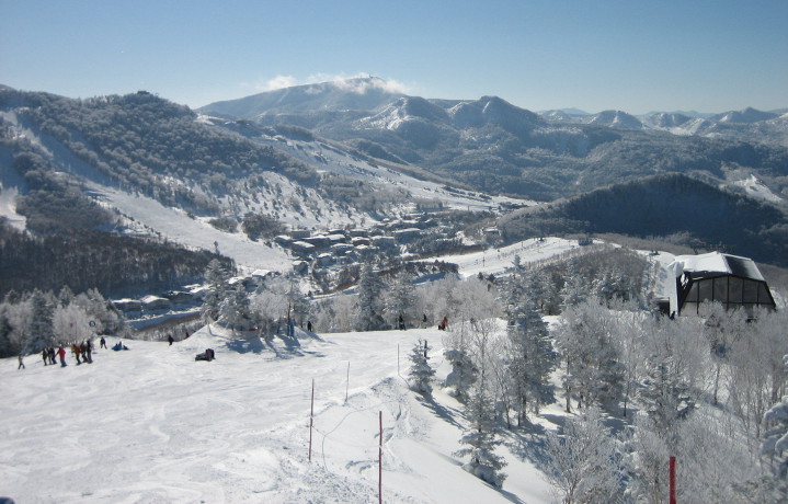 日本最大のウィンターリゾート「志賀高原スキー場」